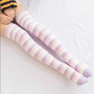⭐️Kawaii Fleece Thigh-High Socks⭐️Pastel Stripes⭐️